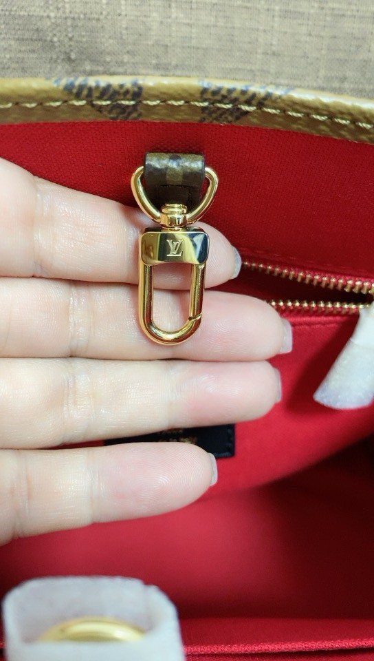 Shebag super replica Louis Vuitton M46373 ONTHEGO Small bag review (2025 May updated)-Best Quality Fake designer Bag Review, Replica designer bag ru