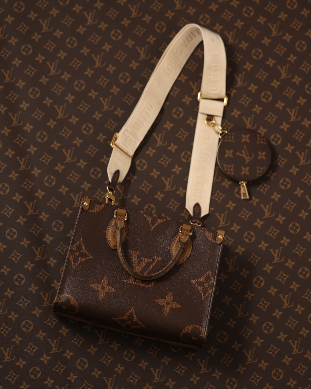 Shebag super replica Louis Vuitton M46373 ONTHEGO Small bag review (2025 May updated)-Best Quality Fake designer Bag Review, Replica designer bag ru