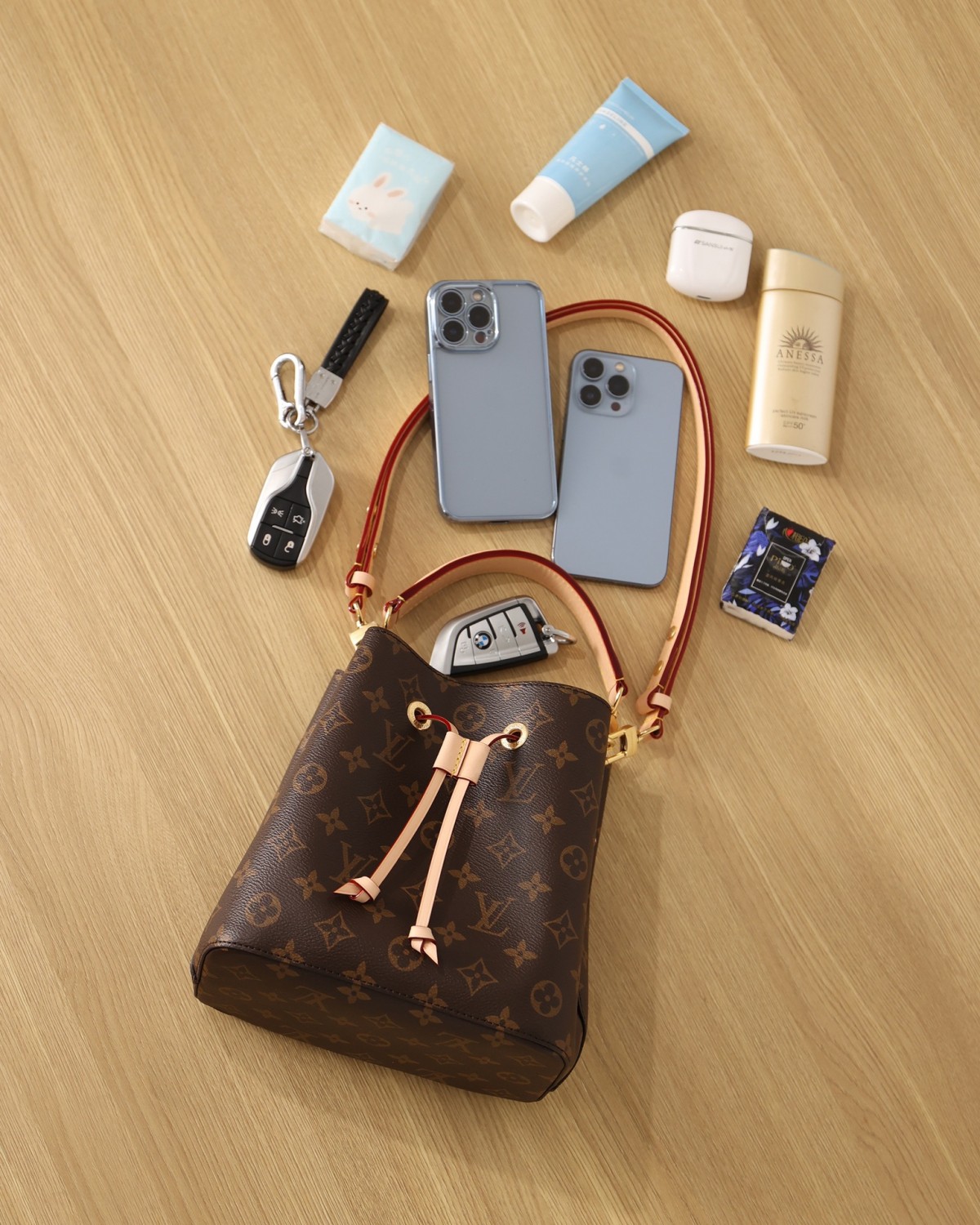 Shebag super replica Louis Vuitton M46581 NÉONOÉ BB bag review(2025 May updated)-Best Quality Fake Louis Vuitton Bag Online Store, Replica designer bag ru