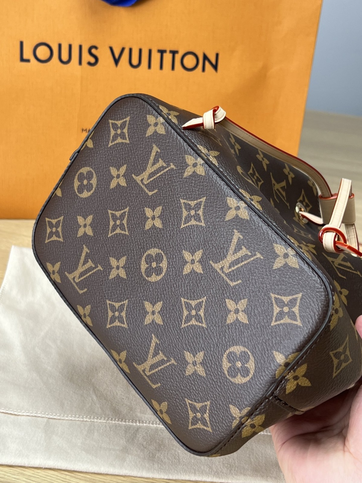 Shebag super replica Louis Vuitton M46581 NÉONOÉ BB bag review(2025 May updated)-Best Quality Fake Louis Vuitton Bag Online Store, Replica designer bag ru