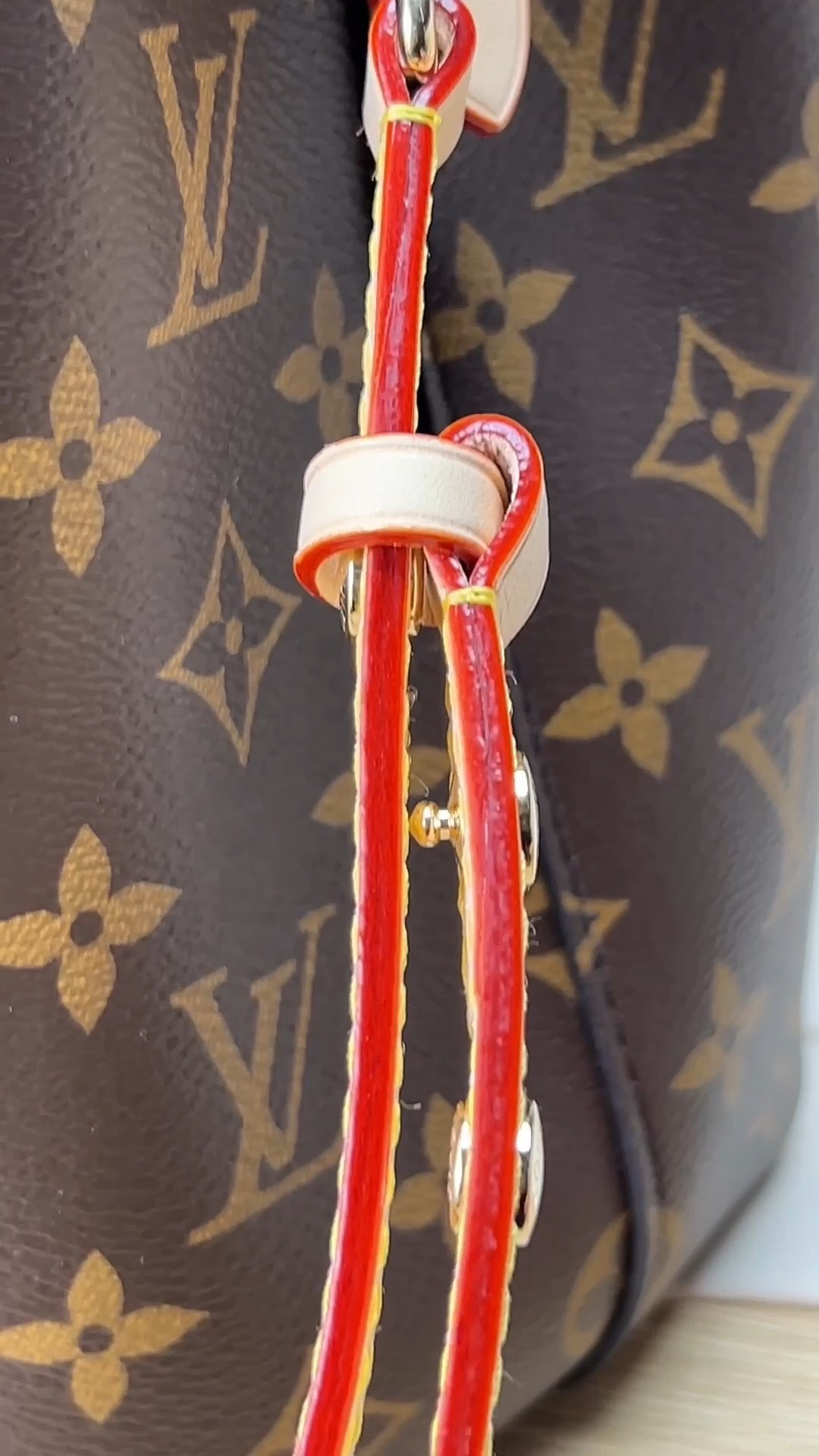 Shebag super replica Louis Vuitton M46581 NÉONOÉ BB bag review(2025 May updated)-Best Quality Fake Louis Vuitton Bag Online Store, Replica designer bag ru