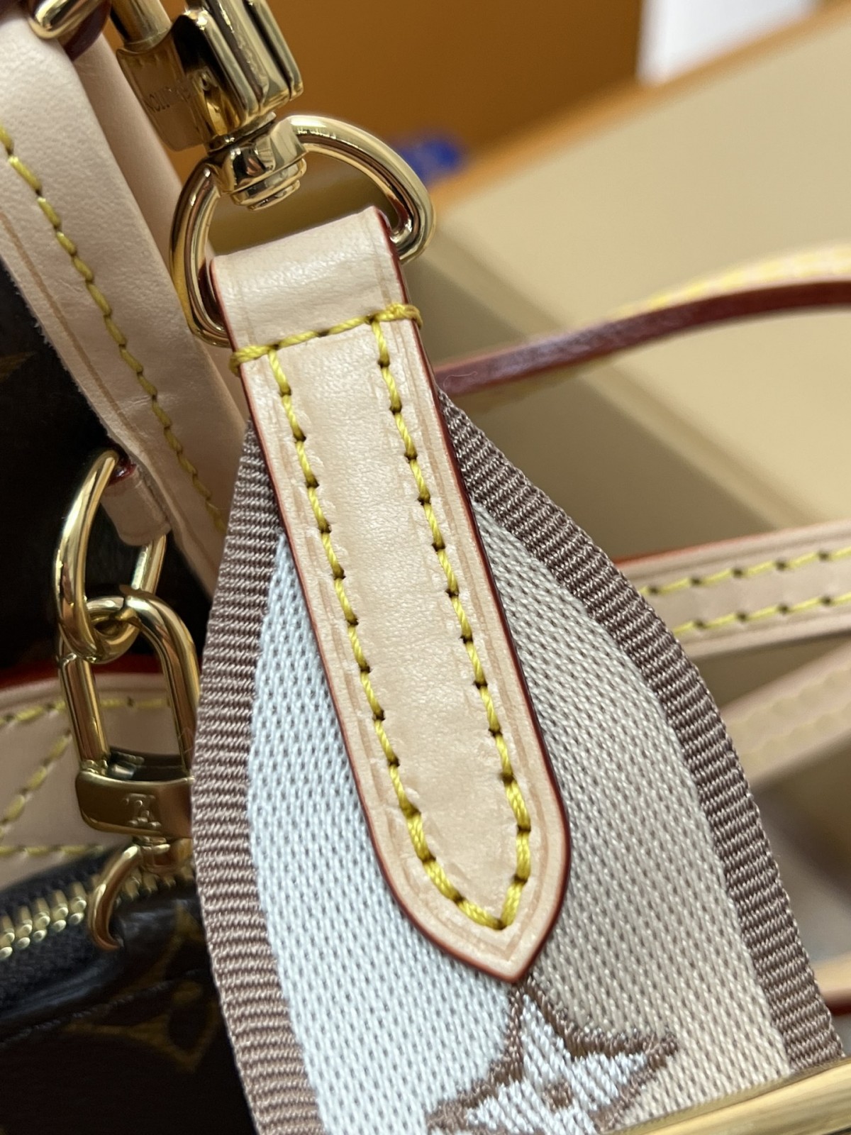 Shebag Super replica Louis Vuitton M46705 NEVERFULL BB bag review(2025 May updated)-Botiga en línia de bosses falses de Louis Vuitton de millor qualitat, rèplica de bosses de disseny ru