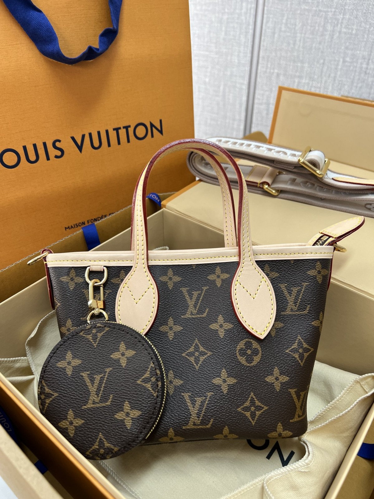 Shebag Super replica Louis Vuitton M46705 NEVERFULL BB bag review(2025 May updated)-Botiga en línia de bosses falses de Louis Vuitton de millor qualitat, rèplica de bosses de disseny ru