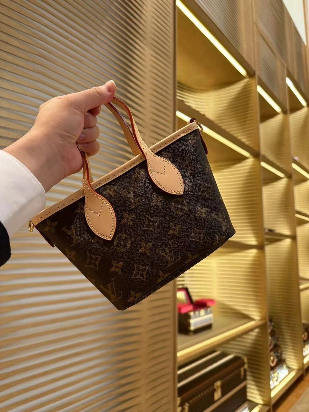 Shebag Super replica Louis Vuitton M46705 NEVERFULL BB bag review(2025 May updated)-Botiga en línia de bosses falses de Louis Vuitton de millor qualitat, rèplica de bosses de disseny ru