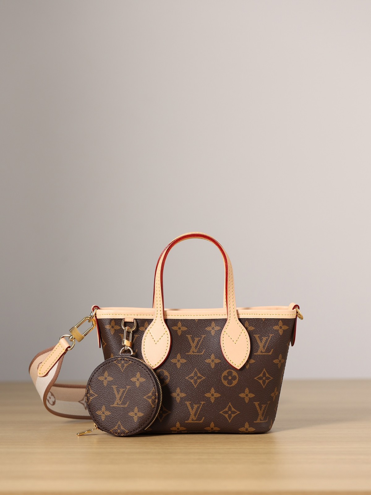 Shebag Super replica Louis Vuitton M46705 NEVERFULL BB bag review(2025 May updated)-Botiga en línia de bosses falses de Louis Vuitton de millor qualitat, rèplica de bosses de disseny ru