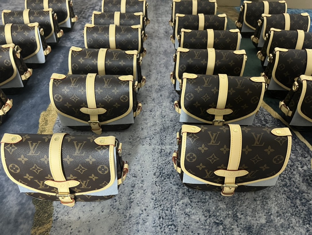 Shebag super replica Louis Vuitton M46740 SAUMUR BB bag review(2025 May udated)-Pangalusna kualitas palsu Louis Vuitton Kantong Toko Online, Replica desainer kantong ru