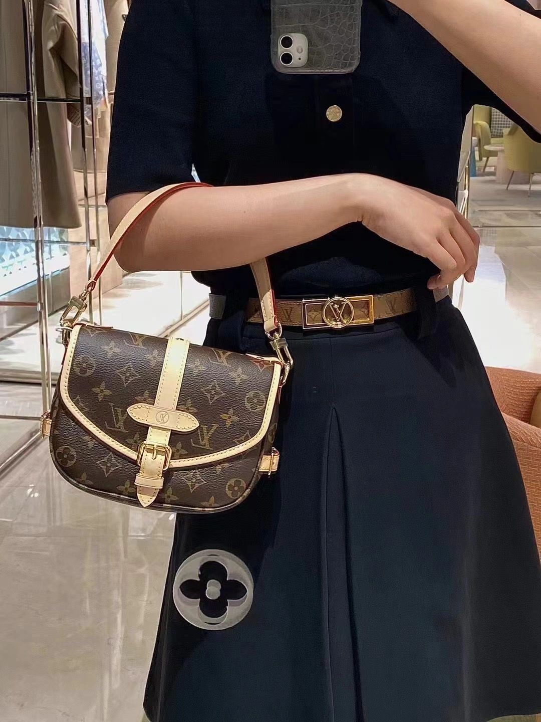 Shebag super replica Louis Vuitton M46740 SAUMUR BB bag review(2025 May udated)-Pangalusna kualitas palsu Louis Vuitton Kantong Toko Online, Replica desainer kantong ru