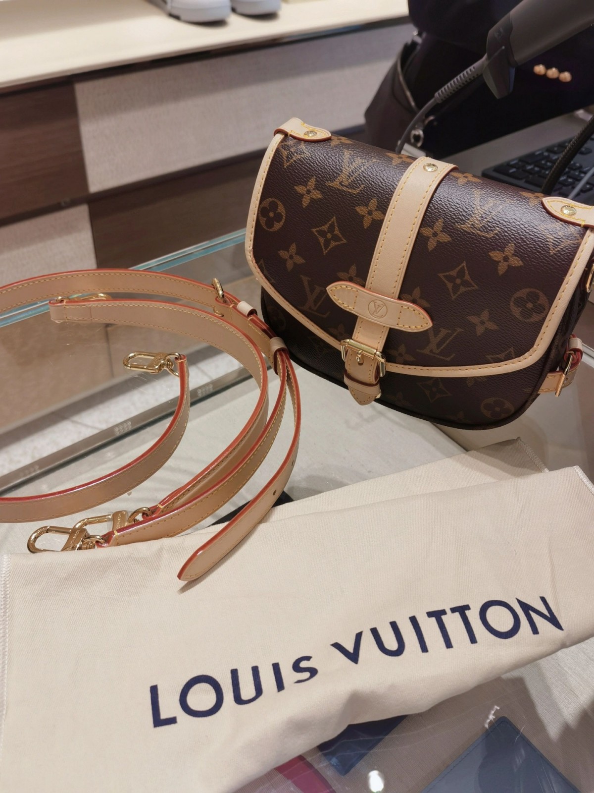 Shebag super replica Louis Vuitton M46740 SAUMUR BB bag review(2025 May udated)-Pangalusna kualitas palsu Louis Vuitton Kantong Toko Online, Replica desainer kantong ru