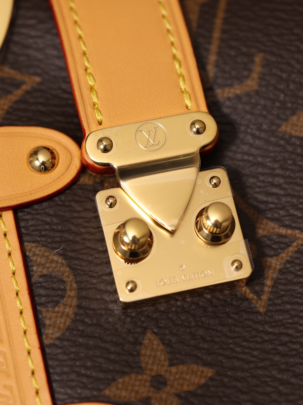 Shebag super replica Louis Vuitton M46815 SIDE TRUNK Small bag review(2025 May updated)-Tienda en línea de bolsos Louis Vuitton falsos de la mejor calidad, réplica de bolsos de diseño ru