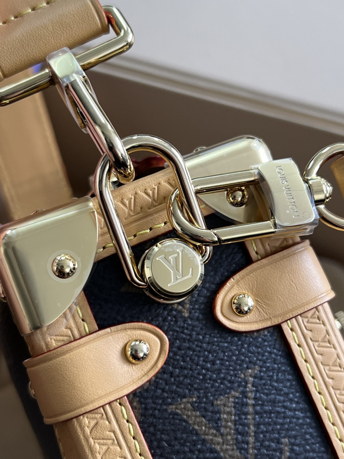Shebag super replica Louis Vuitton M46815 SIDE TRUNK Small bag review(2025 May updated)-Tienda en línea de bolsos Louis Vuitton falsos de la mejor calidad, réplica de bolsos de diseño ru