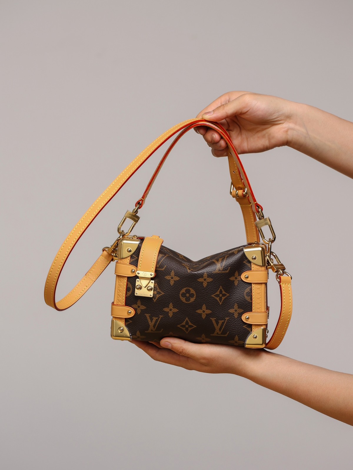 Shebag super replica Louis Vuitton M46815 SIDE TRUNK Small bag review(2025 May updated)-Tienda en línea de bolsos Louis Vuitton falsos de la mejor calidad, réplica de bolsos de diseño ru