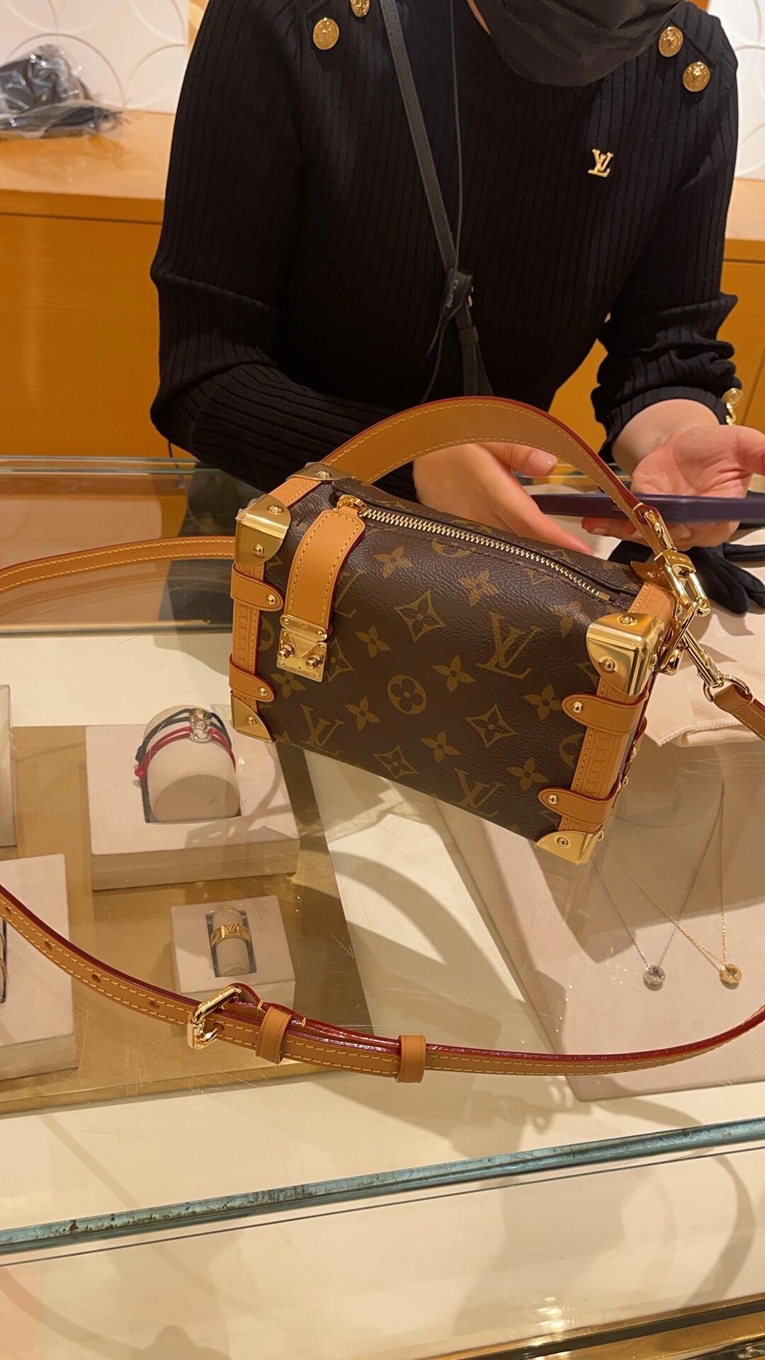 Shebag super replica Louis Vuitton M46815 SIDE TRUNK Small bag review(2025 May updated)-Tienda en línea de bolsos Louis Vuitton falsos de la mejor calidad, réplica de bolsos de diseño ru