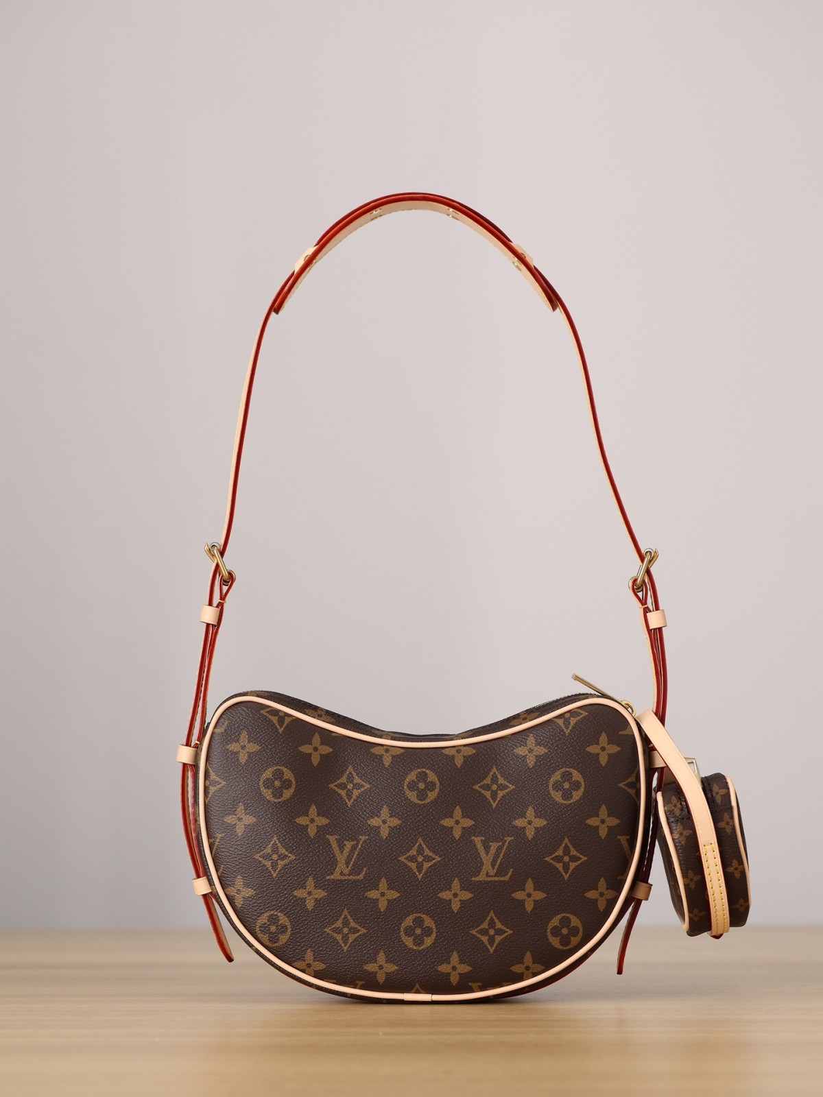Shebag super replica Louis Vuitton M46828 CROISSANT Medium size bag review(2025 May updated)-ហាងអនឡាញកាបូប Louis Vuitton ក្លែងក្លាយដែលមានគុណភាពល្អបំផុត កាបូបអ្នករចនាម៉ូដចម្លង ru