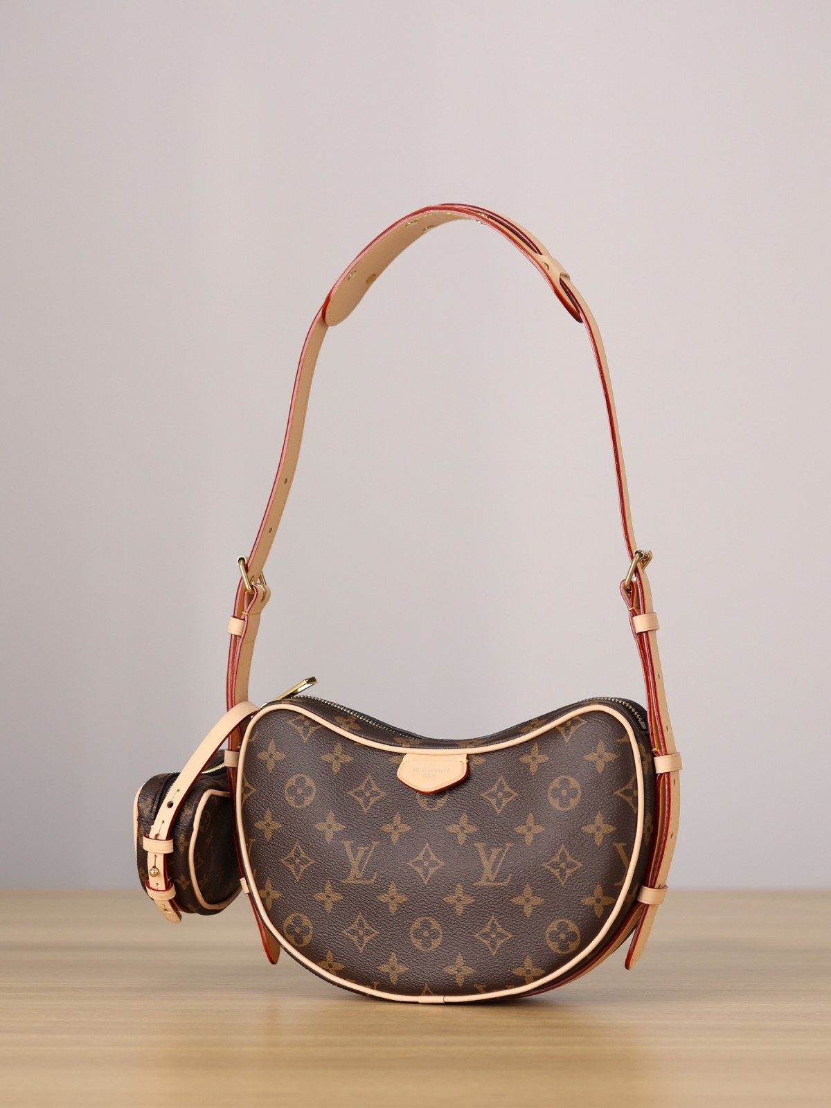 Shebag super replica Louis Vuitton M46828 CROISSANT Medium size bag review(2025 May updated)-ហាងអនឡាញកាបូប Louis Vuitton ក្លែងក្លាយដែលមានគុណភាពល្អបំផុត កាបូបអ្នករចនាម៉ូដចម្លង ru