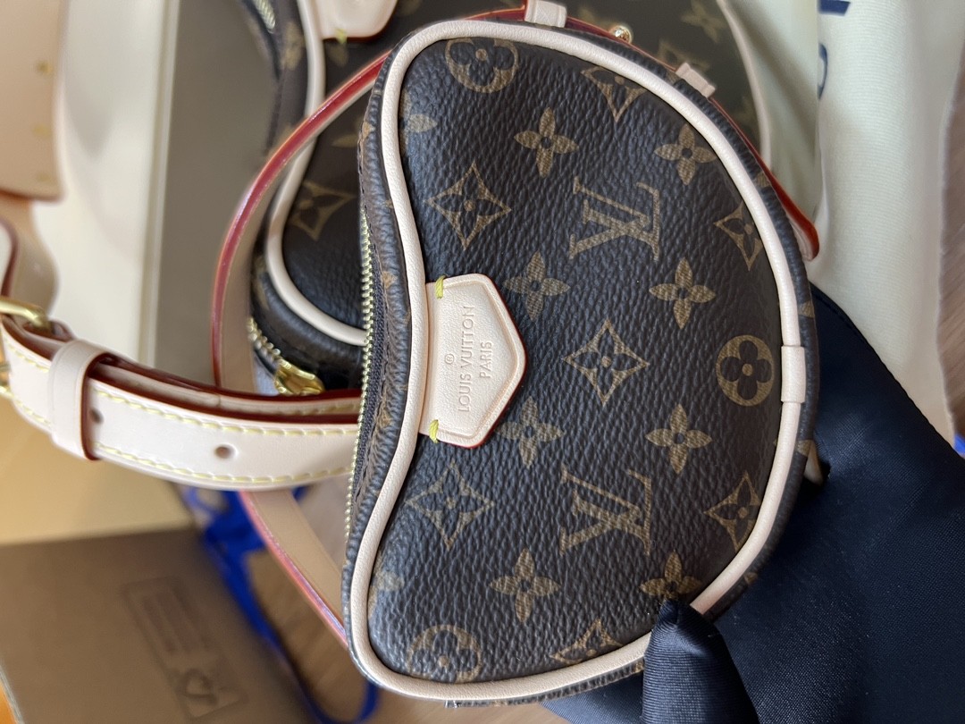 Shebag super replica Louis Vuitton M46828 CROISSANT Medium size bag review(2025 May updated)-ហាងអនឡាញកាបូប Louis Vuitton ក្លែងក្លាយដែលមានគុណភាពល្អបំផុត កាបូបអ្នករចនាម៉ូដចម្លង ru