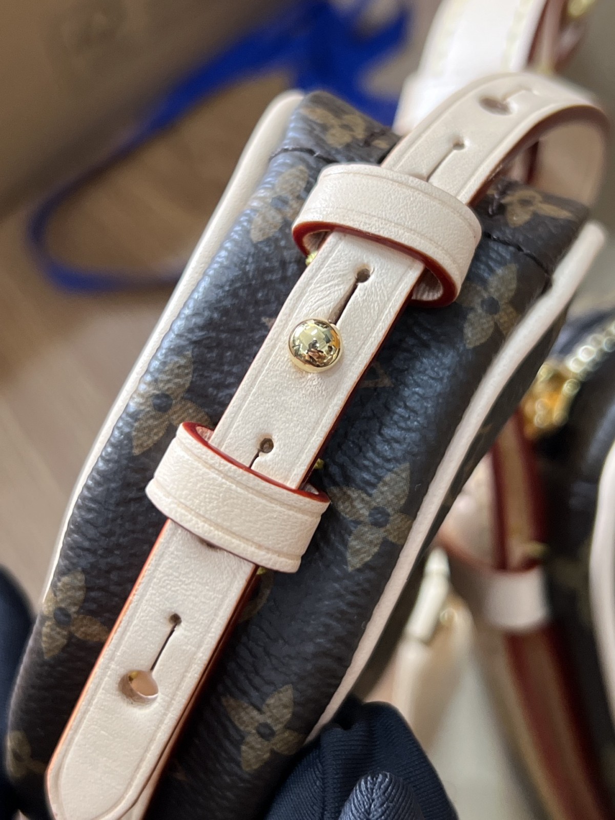 Shebag super replica Louis Vuitton M46828 CROISSANT Medium size bag review(2025 May updated)-ហាងអនឡាញកាបូប Louis Vuitton ក្លែងក្លាយដែលមានគុណភាពល្អបំផុត កាបូបអ្នករចនាម៉ូដចម្លង ru