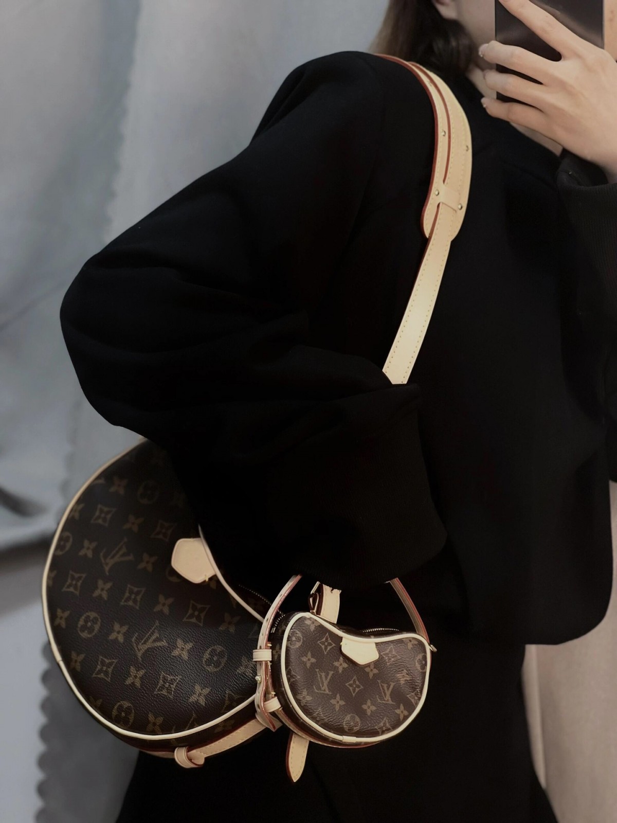 Shebag super replica Louis Vuitton M46828 CROISSANT Medium size bag review(2025 May updated)-ហាងអនឡាញកាបូប Louis Vuitton ក្លែងក្លាយដែលមានគុណភាពល្អបំផុត កាបូបអ្នករចនាម៉ូដចម្លង ru