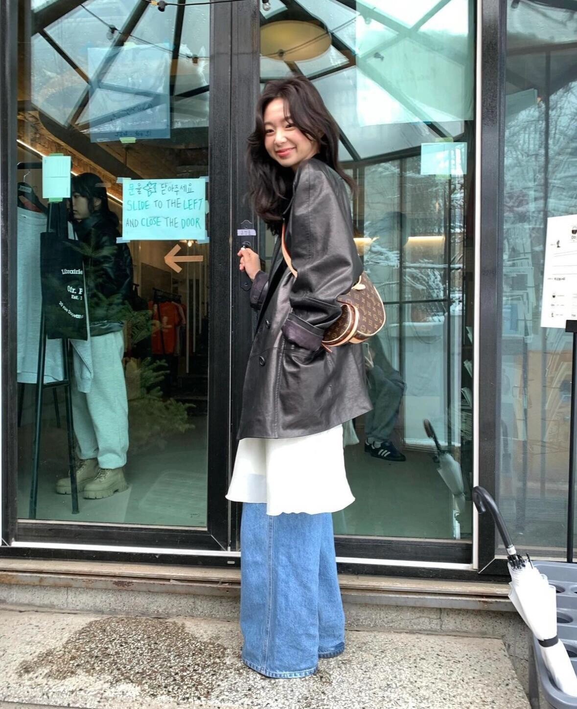 Shebag super replica Louis Vuitton M46828 CROISSANT Medium size bag review(2025 May updated)-ហាងអនឡាញកាបូប Louis Vuitton ក្លែងក្លាយដែលមានគុណភាពល្អបំផុត កាបូបអ្នករចនាម៉ូដចម្លង ru