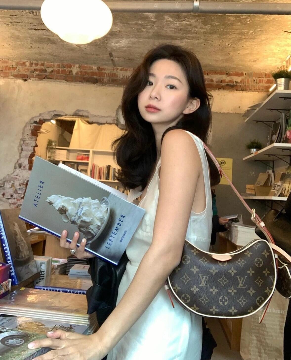 Shebag super replica Louis Vuitton M46828 CROISSANT Medium size bag review(2025 May updated)-ហាងអនឡាញកាបូប Louis Vuitton ក្លែងក្លាយដែលមានគុណភាពល្អបំផុត កាបូបអ្នករចនាម៉ូដចម្លង ru