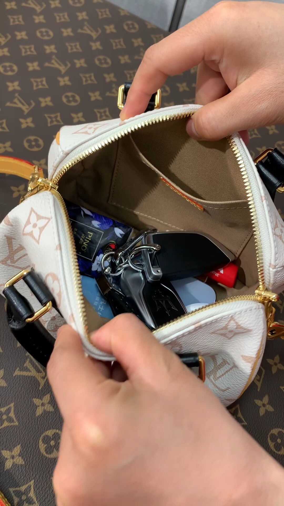 Shebag Super replica Louis Vuitton M46906 Speedy 20 bag review (2025 May updated)-Najlepsza jakość fałszywych torebek Louis Vuitton Sklep internetowy, projektant repliki torebki ru