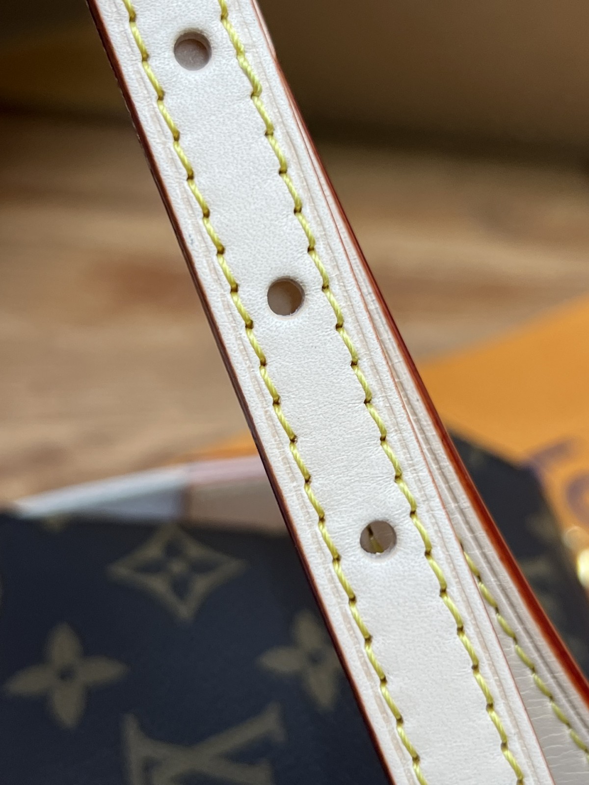 Shebag super replica Louis Vuitton M46999 Vibe bag review(2025 May updated)-Bescht Qualitéit Fake Louis Vuitton Bag Online Store, Replica Designer Bag ru