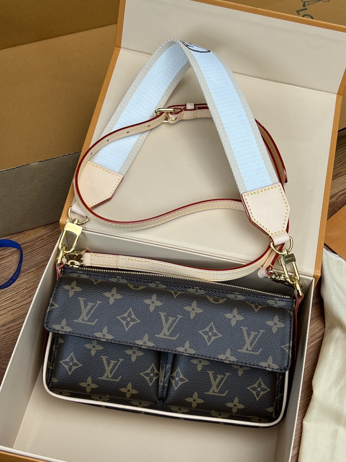 Shebag super replica Louis Vuitton M46999 Vibe bag review(2025 May updated)-Bescht Qualitéit Fake Louis Vuitton Bag Online Store, Replica Designer Bag ru
