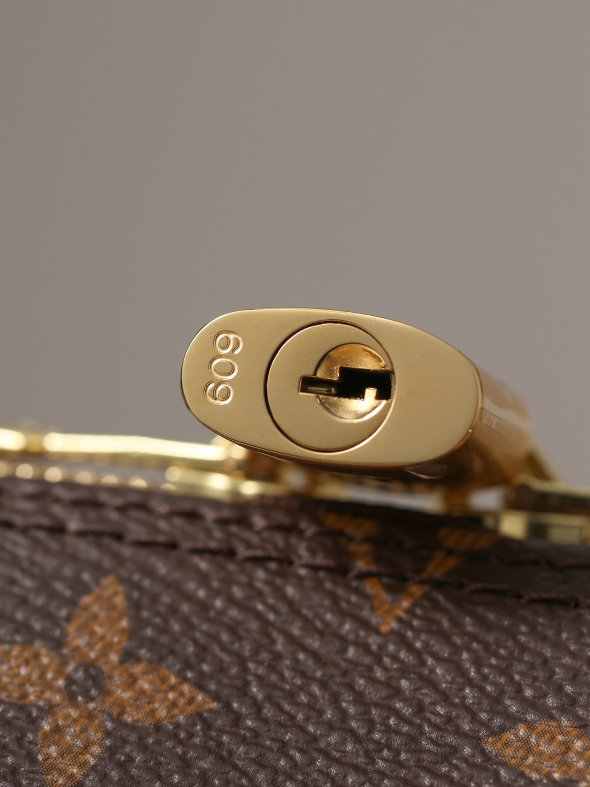Shebag super replica Louis Vuitton M53152 Alma BB bag review (2025 May updated)-Best Quality Fake Louis Vuitton Bag Online Store, Replica designer bag ru