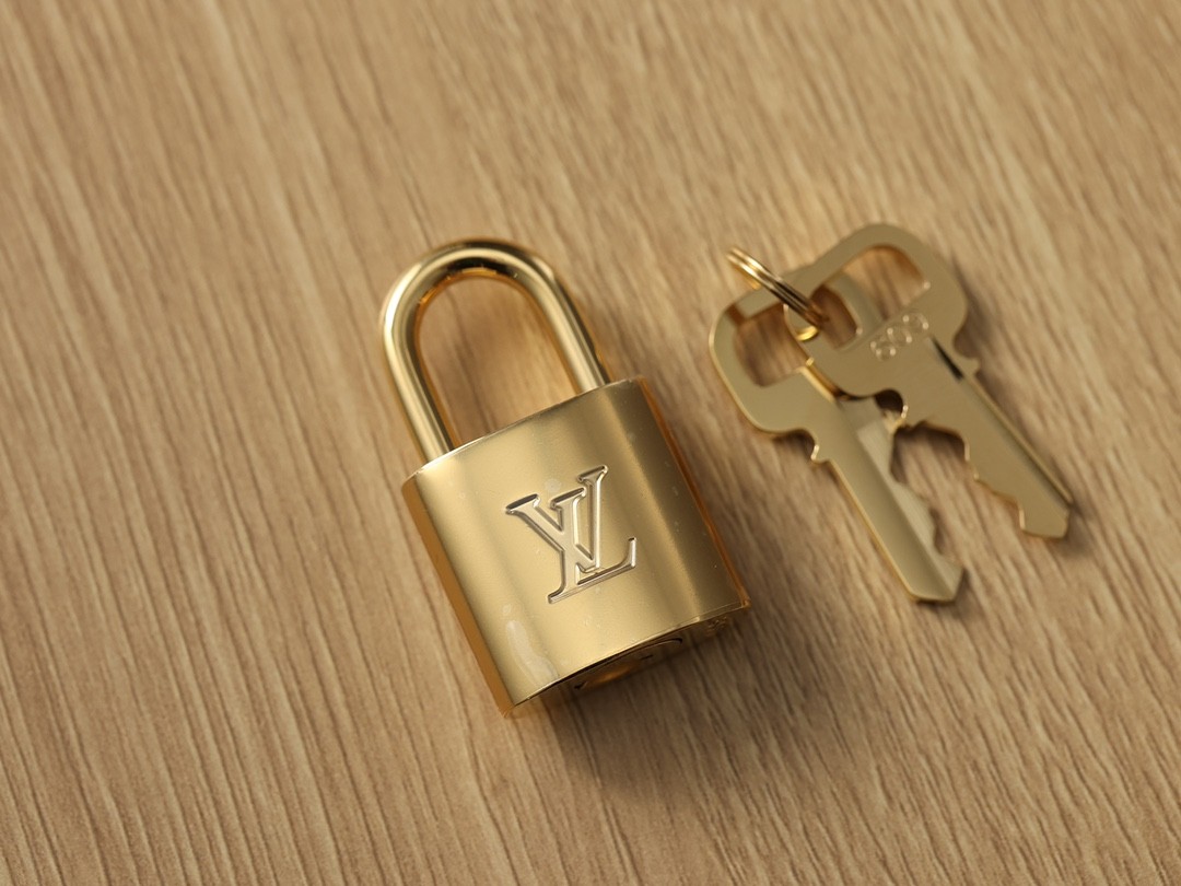 Shebag super replica Louis Vuitton M53152 Alma BB bag review (2025 May updated)-Best Quality Fake Louis Vuitton Bag Online Store, Replica designer bag ru