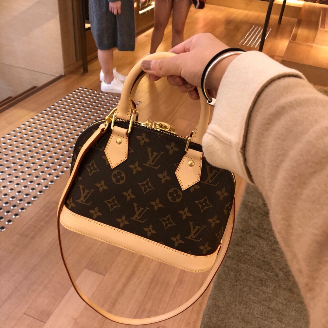 Shebag super replica Louis Vuitton M53152 Alma BB bag review (2025 May updated)-Best Quality Fake Louis Vuitton Bag Online Store, Replica designer bag ru