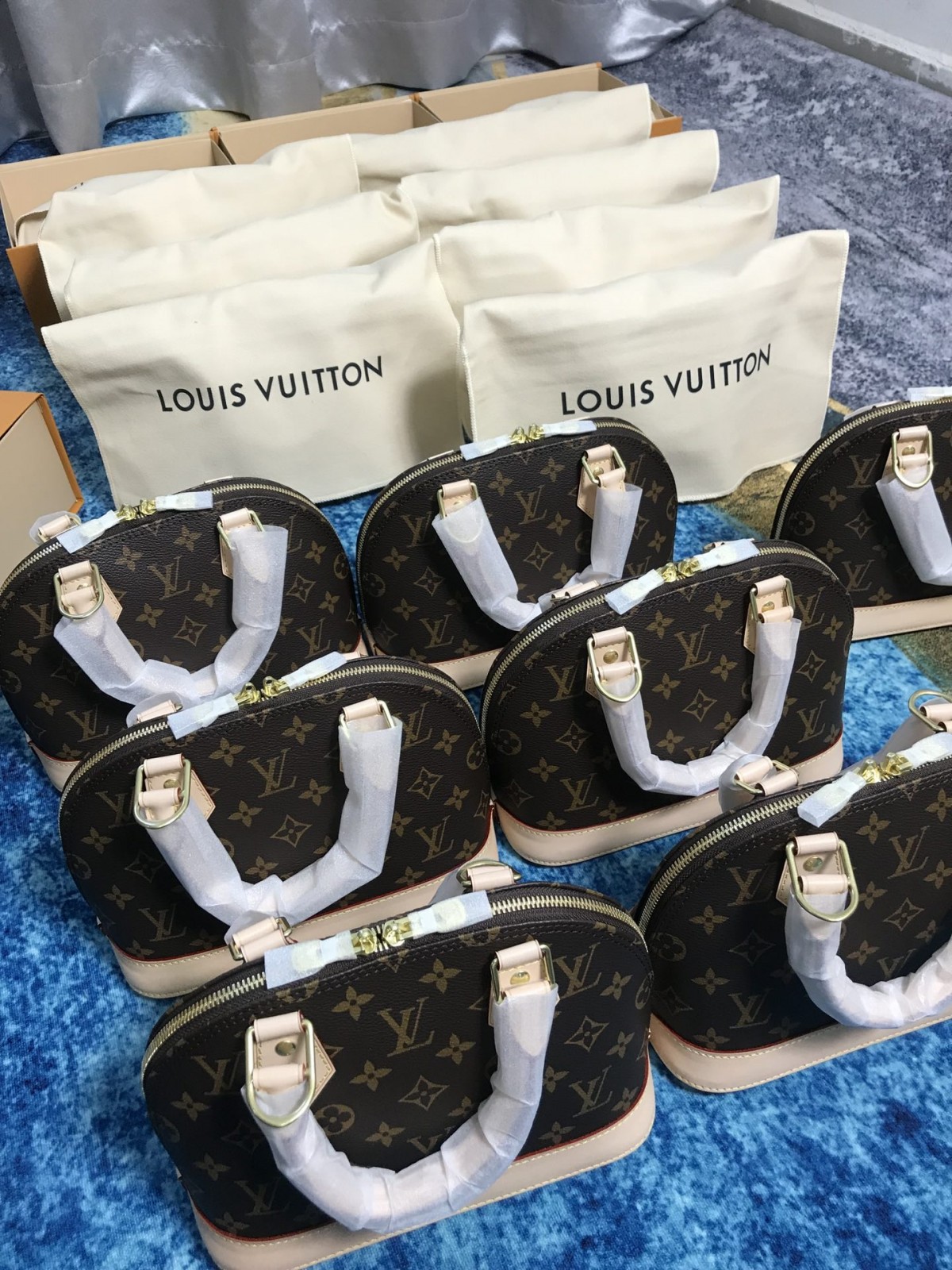 Shebag super replica Louis Vuitton M53152 Alma BB bag review (2025 May updated)-Best Quality Fake Louis Vuitton Bag Online Store, Replica designer bag ru