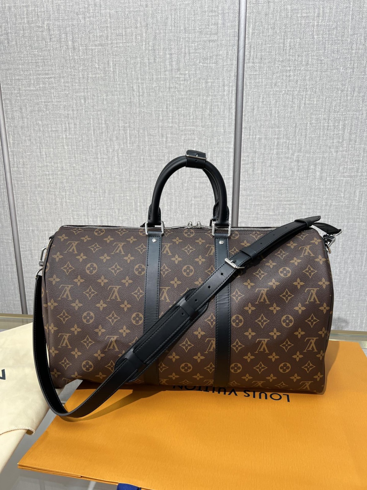 Shebag super replica Louis Vuitton M56711 KEEPALL BANDOULIÈRE 45 bag review (2025 May updated)-ਵਧੀਆ ਕੁਆਲਿਟੀ ਨਕਲੀ ਲੁਈਸ ਵਿਟਨ ਬੈਗ ਔਨਲਾਈਨ ਸਟੋਰ, ਰਿਪਲੀਕਾ ਡਿਜ਼ਾਈਨਰ ਬੈਗ ru
