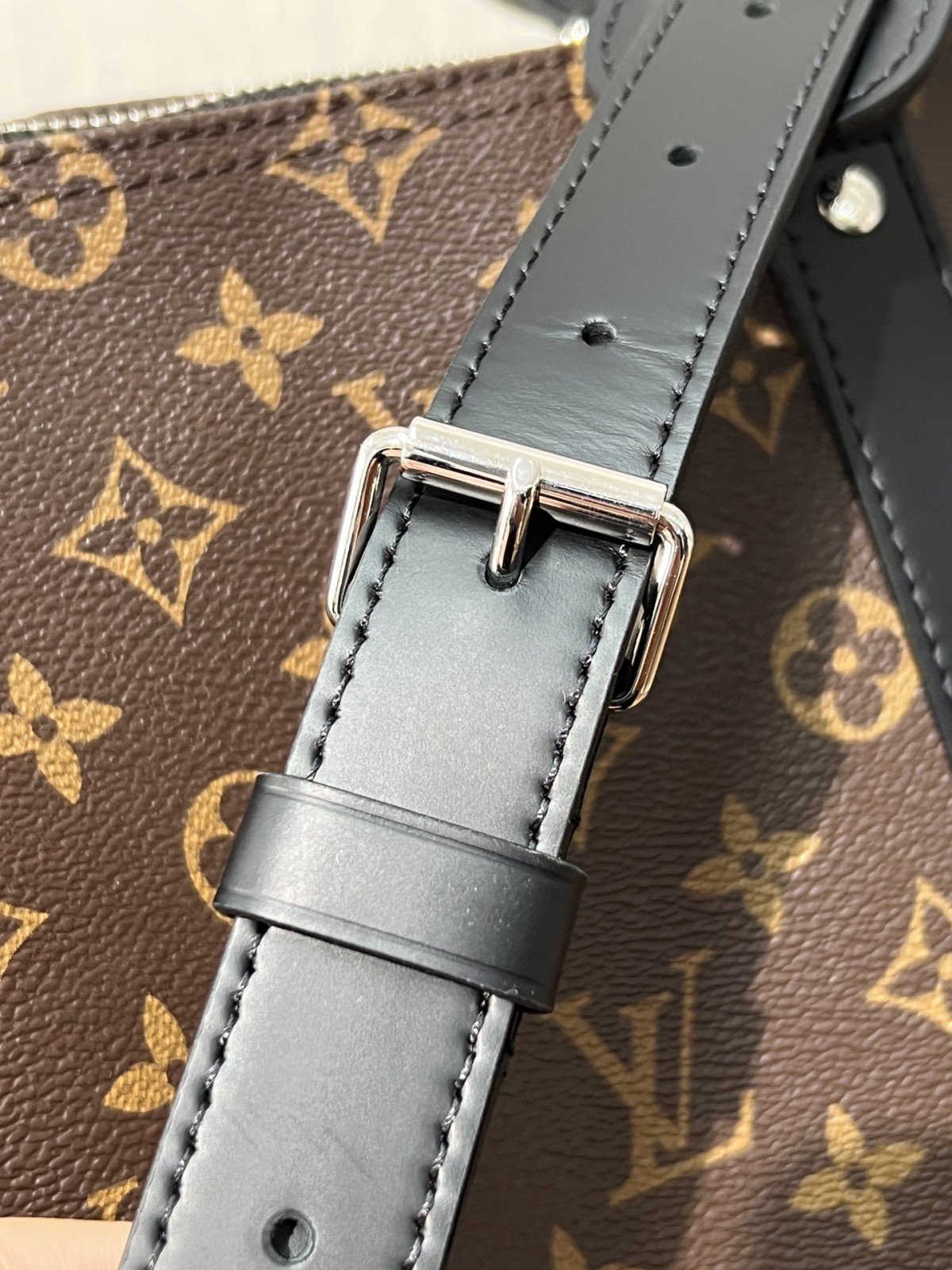 Shebag super replica Louis Vuitton M56711 KEEPALL BANDOULIÈRE 45 bag review (2025 May updated)-ਵਧੀਆ ਕੁਆਲਿਟੀ ਨਕਲੀ ਲੁਈਸ ਵਿਟਨ ਬੈਗ ਔਨਲਾਈਨ ਸਟੋਰ, ਰਿਪਲੀਕਾ ਡਿਜ਼ਾਈਨਰ ਬੈਗ ru