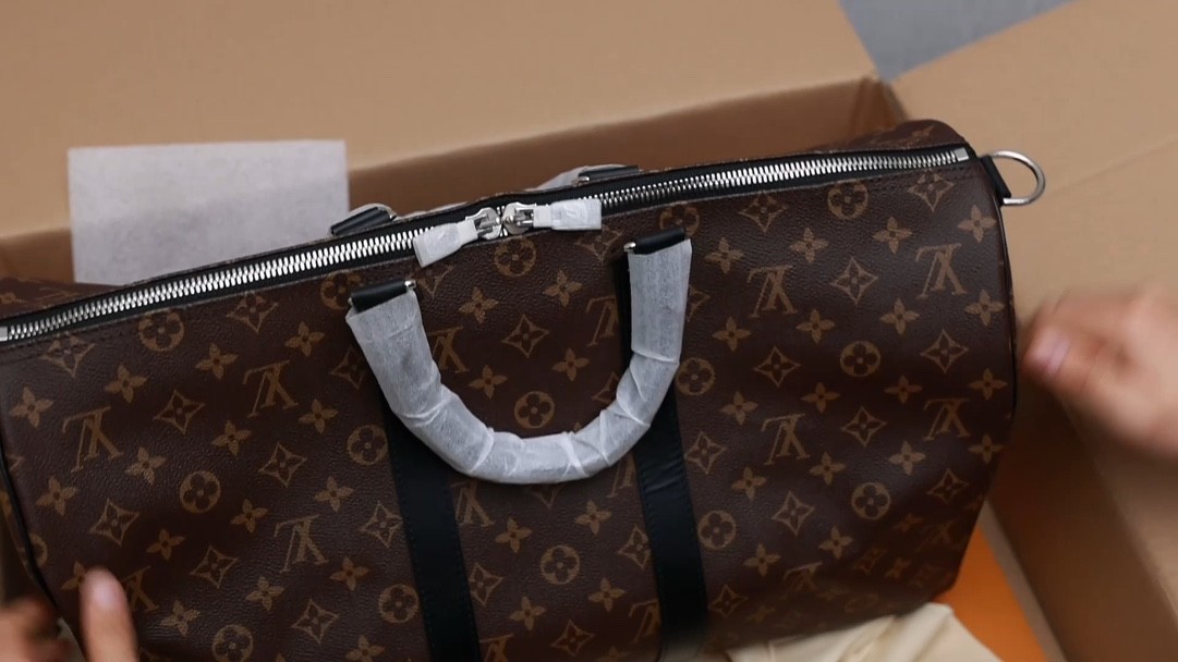 Shebag super replica Louis Vuitton M56711 KEEPALL BANDOULIÈRE 45 bag review (2025 May updated)-ਵਧੀਆ ਕੁਆਲਿਟੀ ਨਕਲੀ ਲੁਈਸ ਵਿਟਨ ਬੈਗ ਔਨਲਾਈਨ ਸਟੋਰ, ਰਿਪਲੀਕਾ ਡਿਜ਼ਾਈਨਰ ਬੈਗ ru