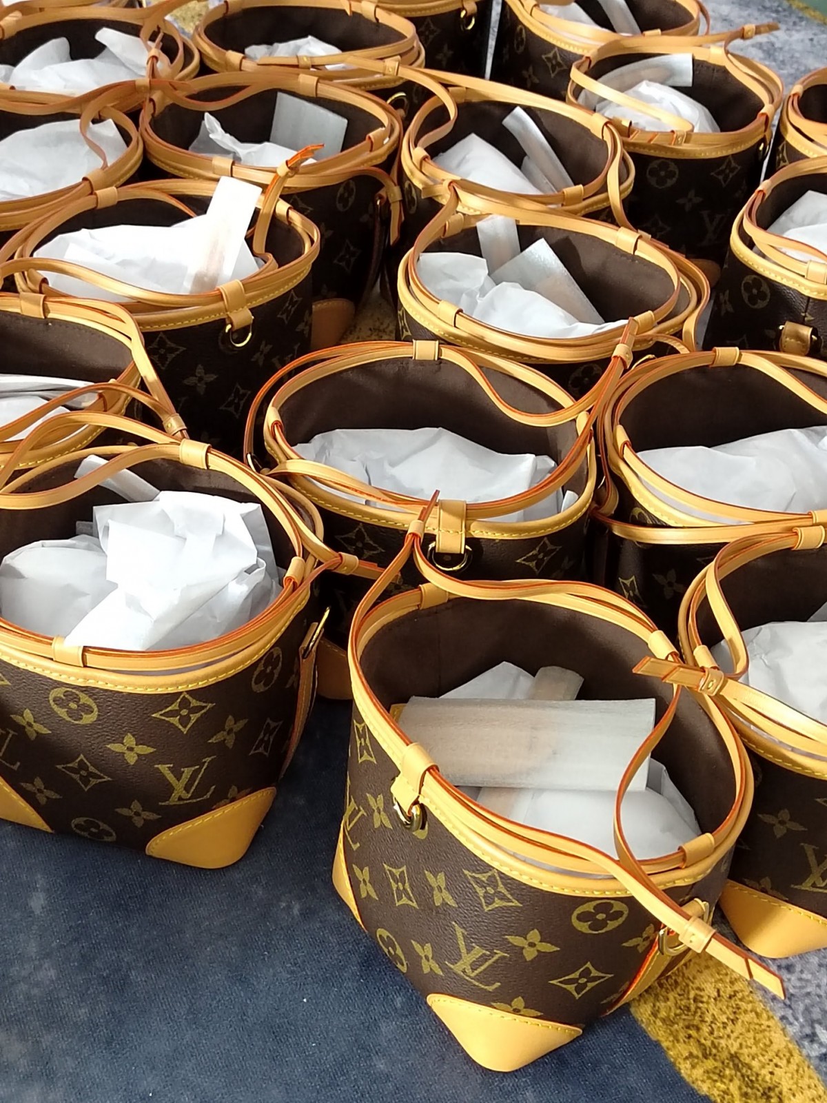 Shebag super replica Louis Vuitton M57099 NOE PURSE review new batch (2025 May updated)-Best Quality Fake designer Bag Review, Replica designer bag ru