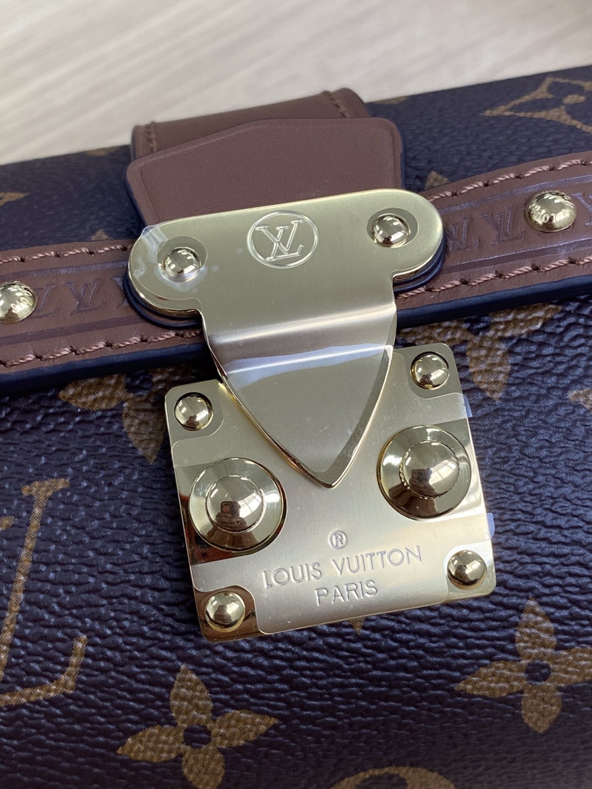 Shebag super replica Louis Vuitton M57835 PAPILLON TRUNK bag review(2025 June updated)-Best Quality Fake Louis Vuitton Bag Online Store, Replica designer bag ru