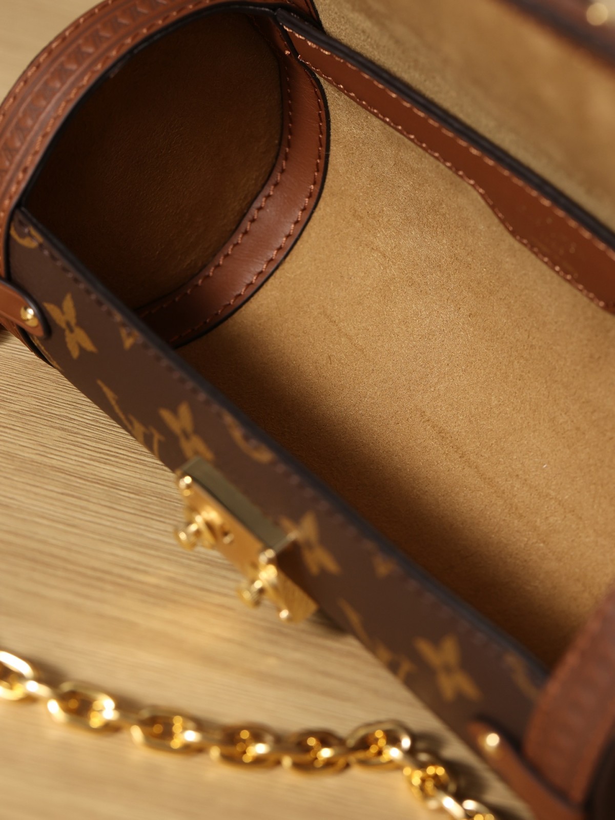 Shebag super replica Louis Vuitton M57835 PAPILLON TRUNK bag review(2025 June updated)-Best Quality Fake Louis Vuitton Bag Online Store, Replica designer bag ru