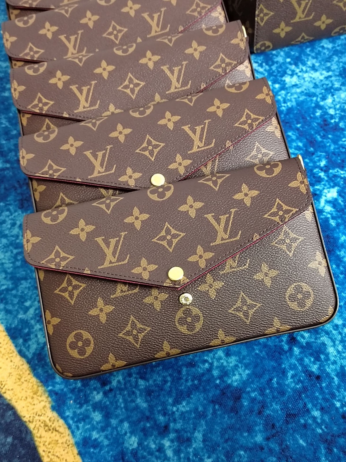 Shebag Super replica Louis Vuitton M61276 POCHETTE FÉLICIE bag review (2025 June updated)-ʻOi aku ka maikaʻi o ka ʻeke Louis Vuitton ʻeke hoʻopunipuni ma ka hale kūʻai pūnaewele, ʻeke hoʻolālā kope ru