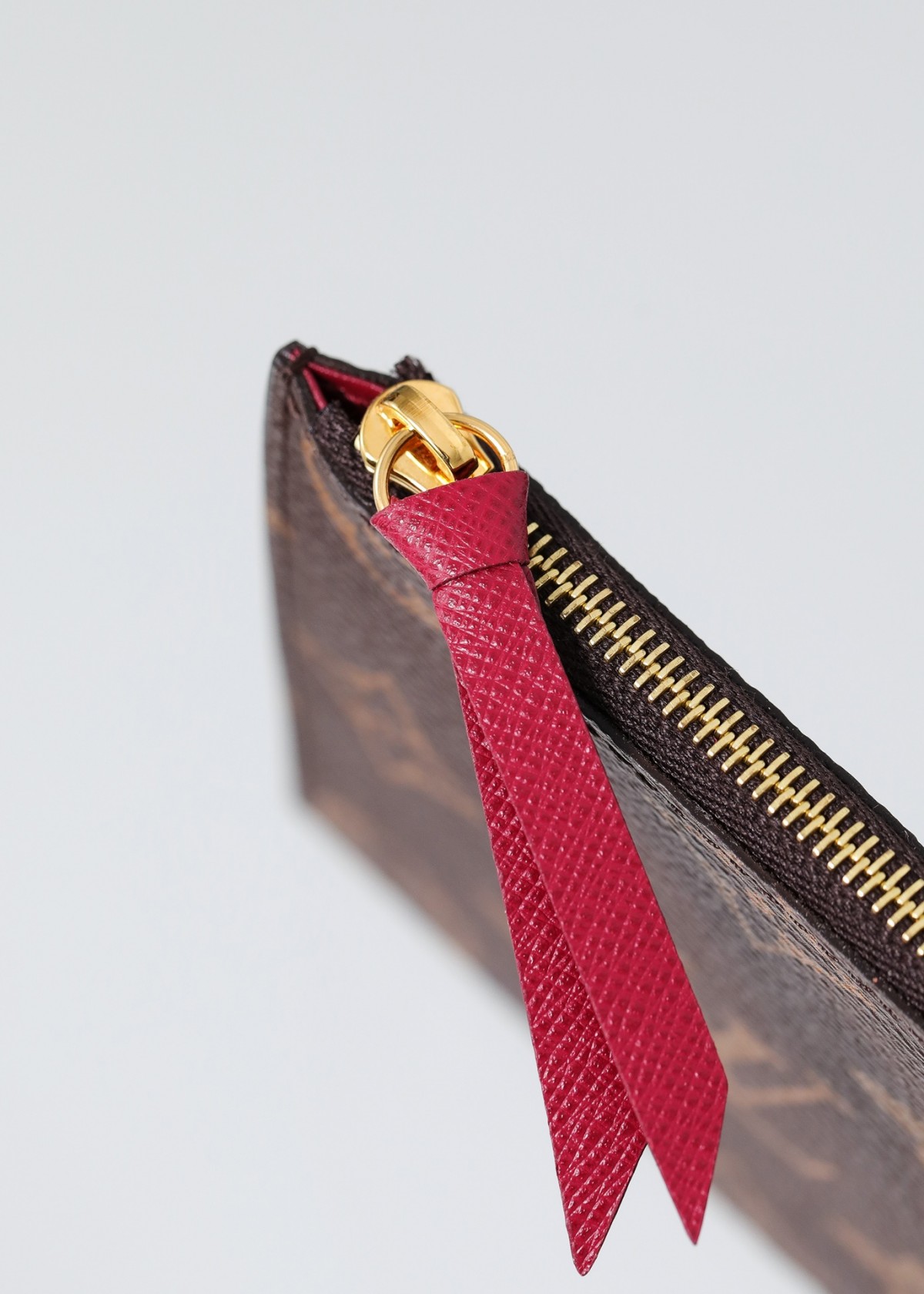 Shebag Super replica Louis Vuitton M61276 POCHETTE FÉLICIE bag review (2025 June updated)-ʻOi aku ka maikaʻi o ka ʻeke Louis Vuitton ʻeke hoʻopunipuni ma ka hale kūʻai pūnaewele, ʻeke hoʻolālā kope ru