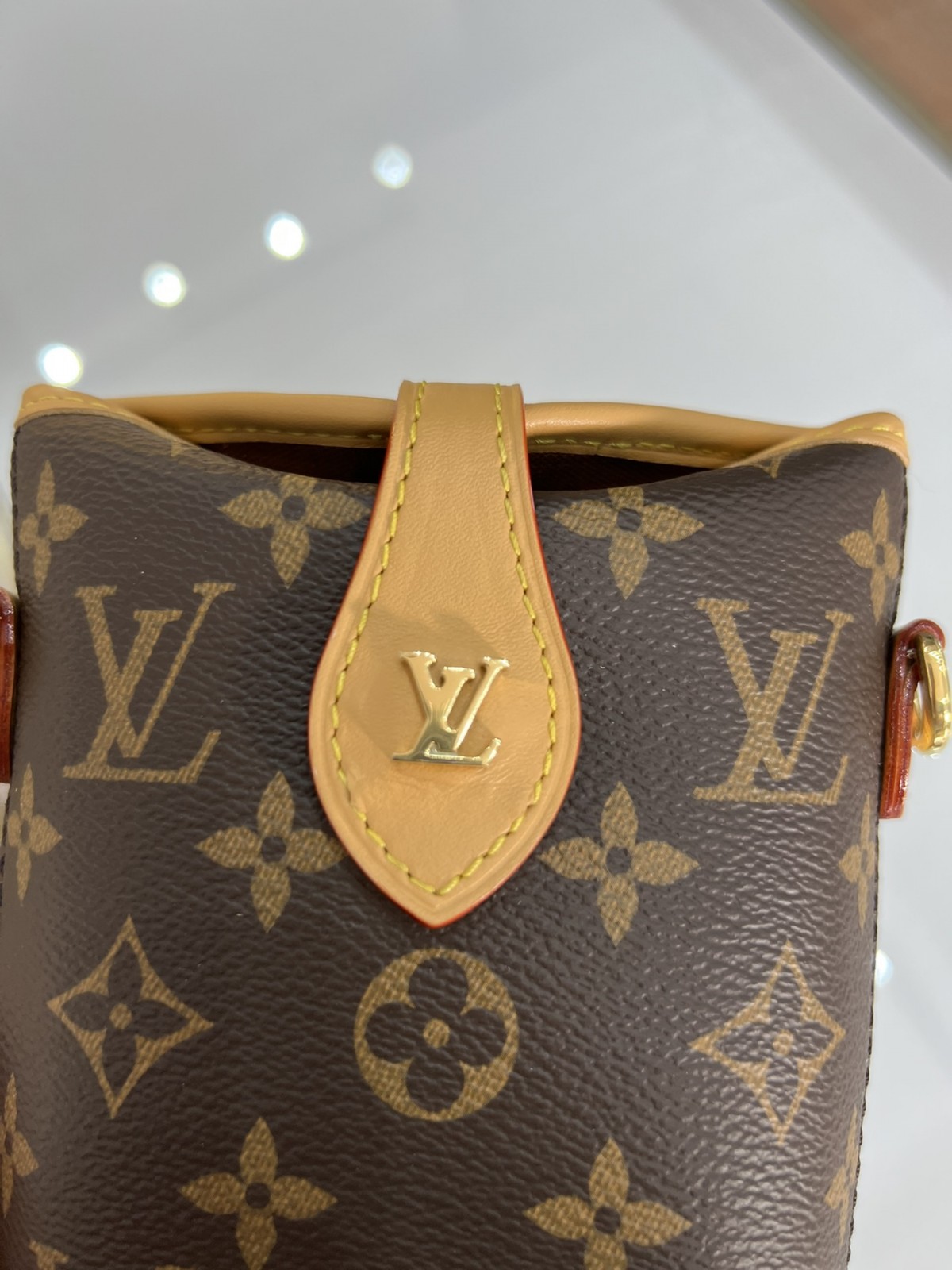 Shebag Super replica Louis Vuitton M80874 Fold Me bag review(2025 June updated)-Best Quality Fake Louis Vuitton Bag Online Store, Replica designer bag ru