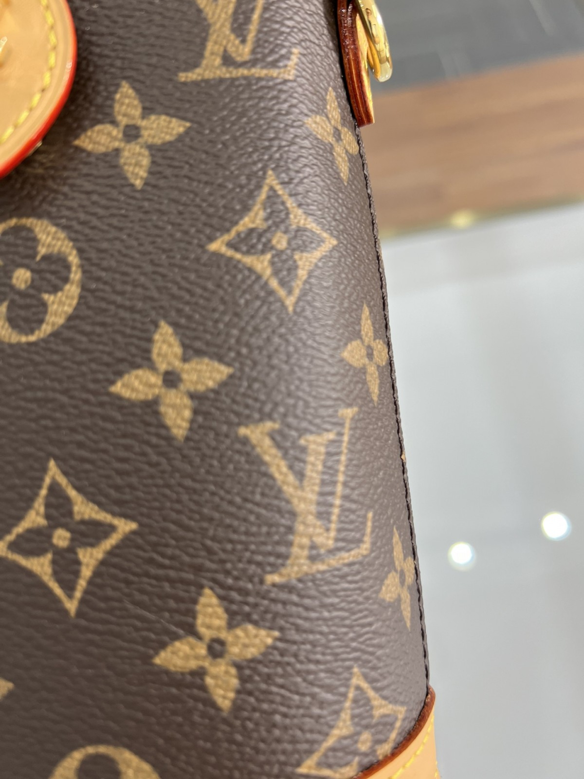 Shebag Super replica Louis Vuitton M80874 Fold Me bag review(2025 June updated)-Best Quality Fake Louis Vuitton Bag Online Store, Replica designer bag ru