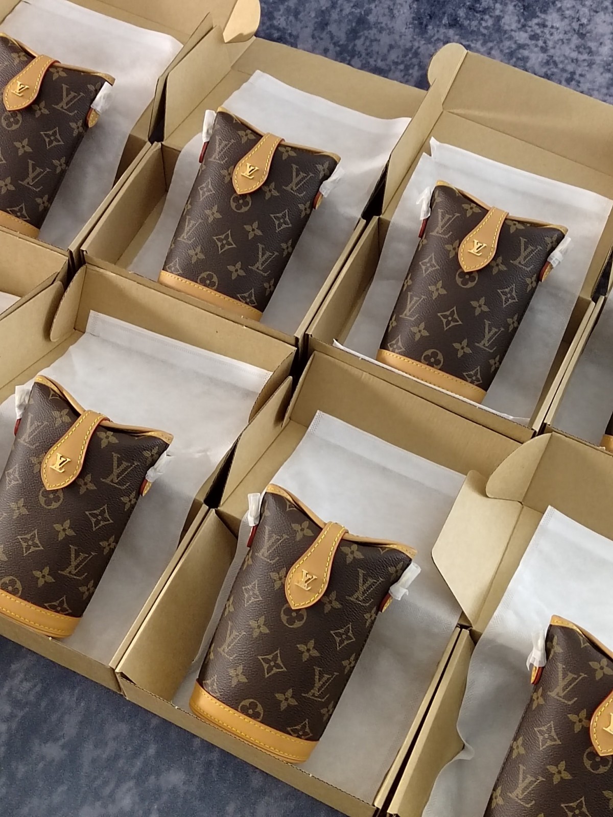 Shebag Super replica Louis Vuitton M80874 Fold Me bag review(2025 June updated)-Best Quality Fake Louis Vuitton Bag Online Store, Replica designer bag ru