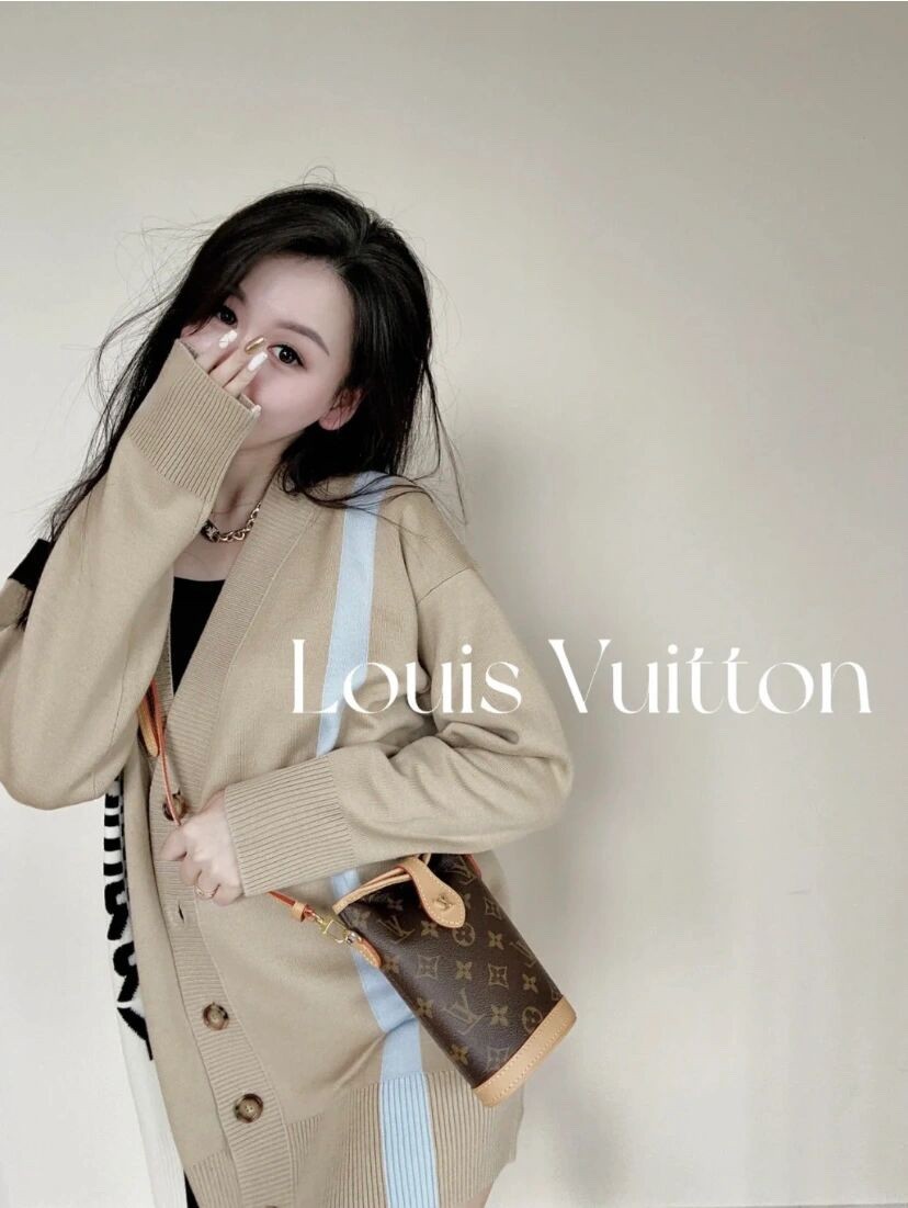 Shebag Super replica Louis Vuitton M80874 Fold Me bag review(2025 June updated)-Best Quality Fake Louis Vuitton Bag Online Store, Replica designer bag ru