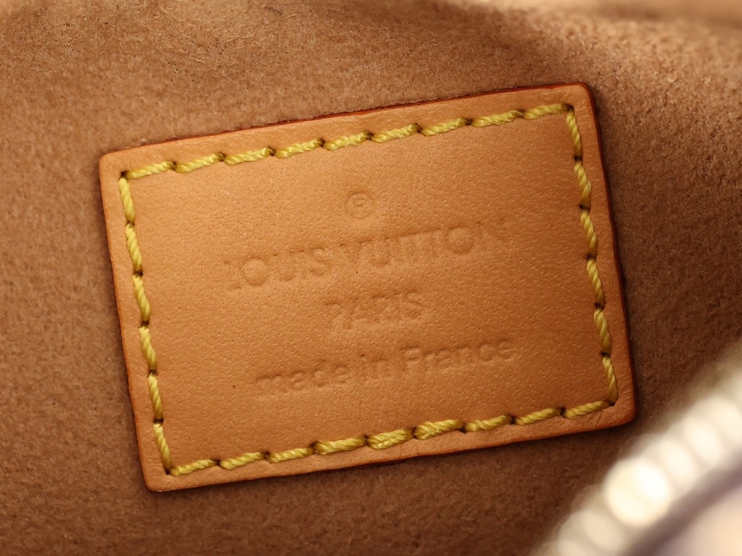 Shebag Super replica Louis Vuitton M81098 LOOP bag review (2025 June updated)-Best Quality Fake designer Bag Review, Replica designer bag ru