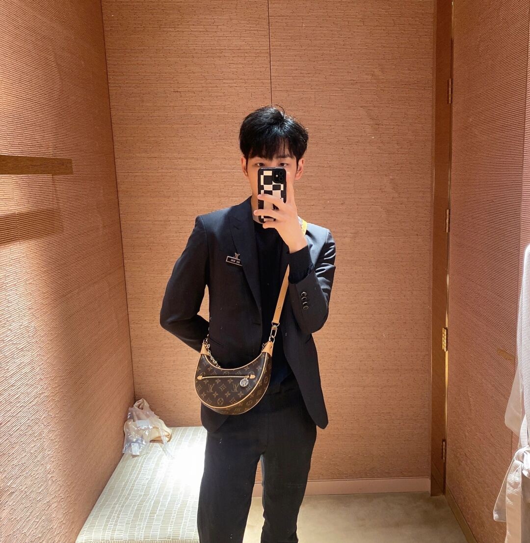 Shebag Super replica Louis Vuitton M81098 LOOP bag review (2025 June updated)-Best Quality Fake designer Bag Review, Replica designer bag ru
