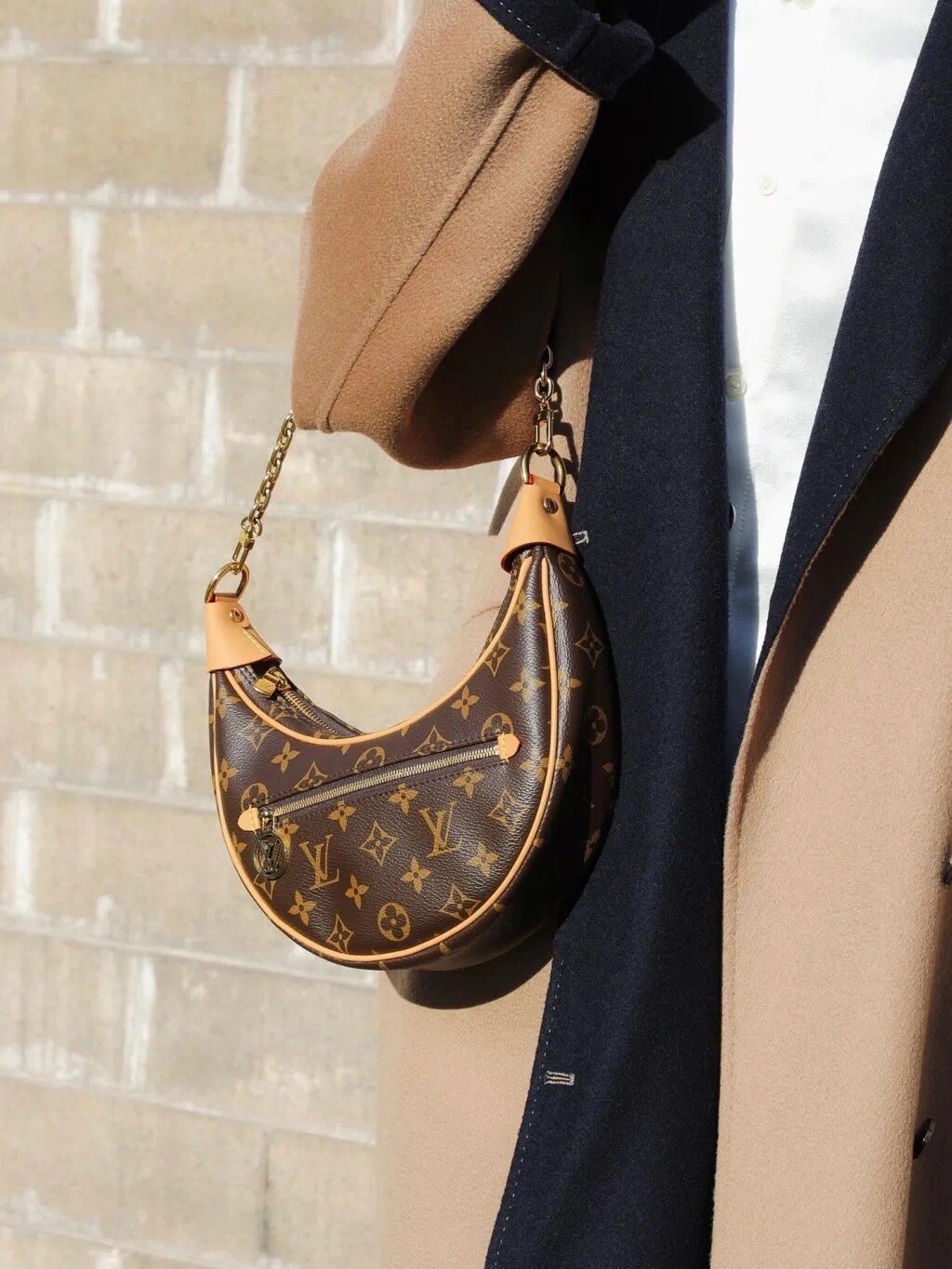 Shebag Super replica Louis Vuitton M81098 LOOP bag review (2025 June updated)-Best Quality Fake designer Bag Review, Replica designer bag ru