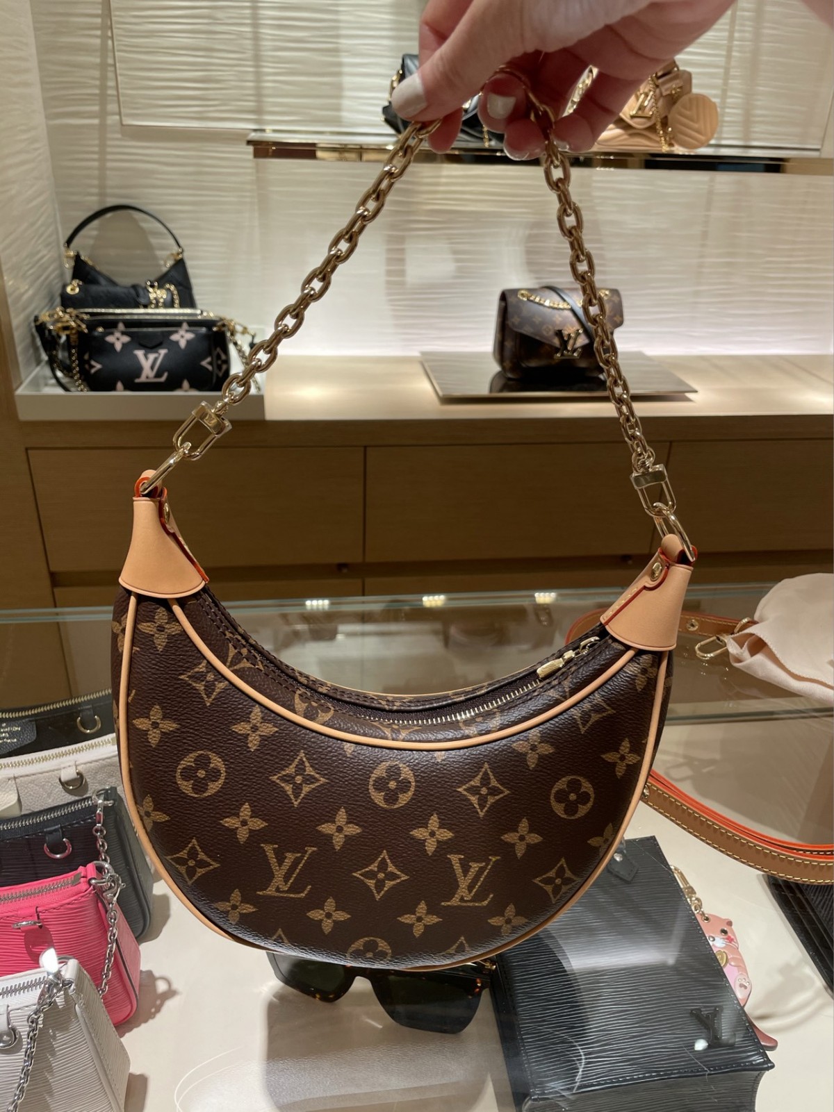 Shebag Super replica Louis Vuitton M81098 LOOP bag review (2025 June updated)-Best Quality Fake designer Bag Review, Replica designer bag ru