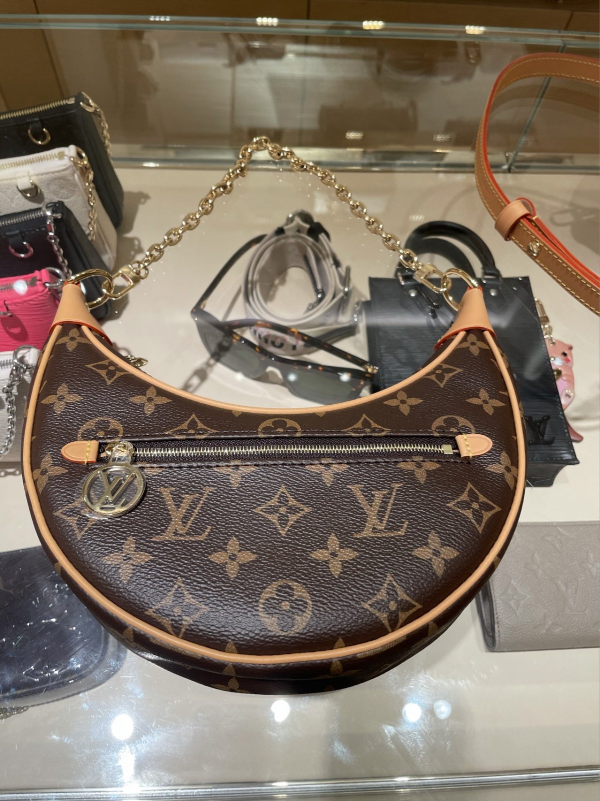 Shebag Super replica Louis Vuitton M81098 LOOP bag review (2025 June updated)-Best Quality Fake designer Bag Review, Replica designer bag ru
