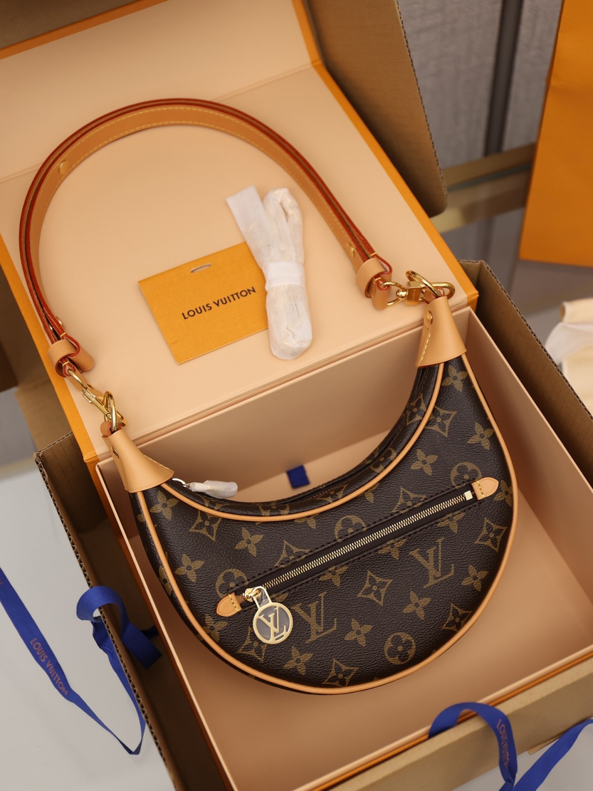 Shebag Super replica Louis Vuitton M81098 LOOP bag review (2025 June updated)-Best Quality Fake designer Bag Review, Replica designer bag ru
