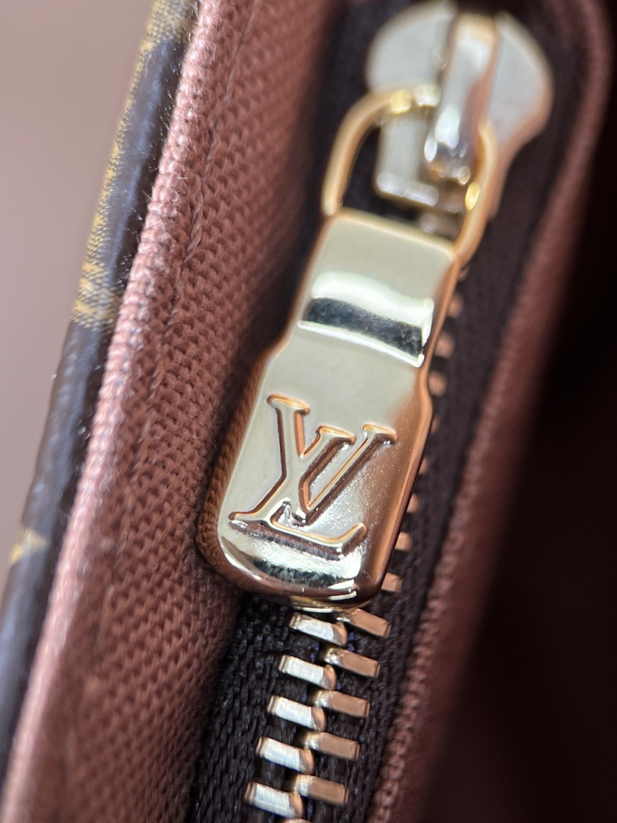 Shebag super replica Louis Vuitton M81911 WALLET ON CHAIN IVY bag reivew (2025 Jul updated)-ហាងអនឡាញកាបូប Louis Vuitton ក្លែងក្លាយដែលមានគុណភាពល្អបំផុត កាបូបអ្នករចនាម៉ូដចម្លង ru