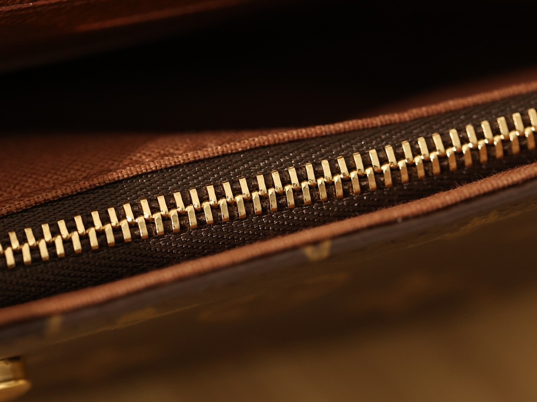 Shebag super replica Louis Vuitton M81911 WALLET ON CHAIN IVY bag reivew (2025 Jul updated)-ហាងអនឡាញកាបូប Louis Vuitton ក្លែងក្លាយដែលមានគុណភាពល្អបំផុត កាបូបអ្នករចនាម៉ូដចម្លង ru